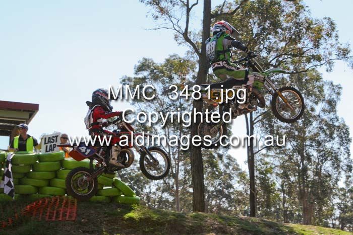 678x444 pixels (82K)